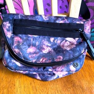 Lululemon floral purse